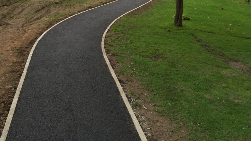 Footpaths & Pathways